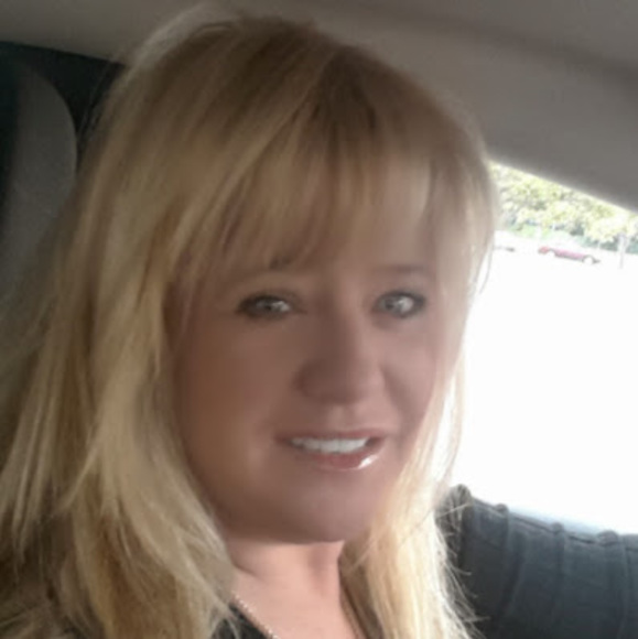 Meet your Posher, Amy king - Picture 1 of 1